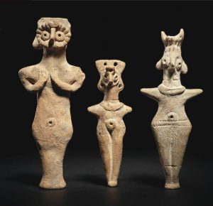 Three Syrian terracotta idols 328db4a34100a93a536c8a4f8b5611cd